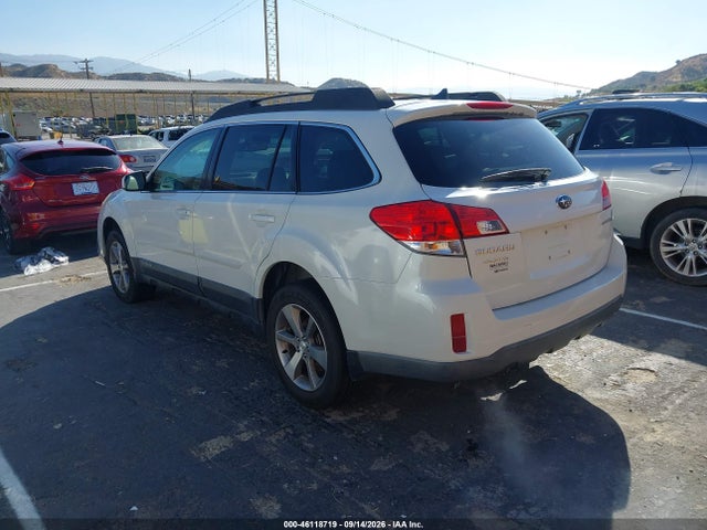 Продаж на аукціоні авто 2014 Subaru Outback 2.5i Limited, vin: 4S4BRCKC5E3215608, номер лоту: 46118719