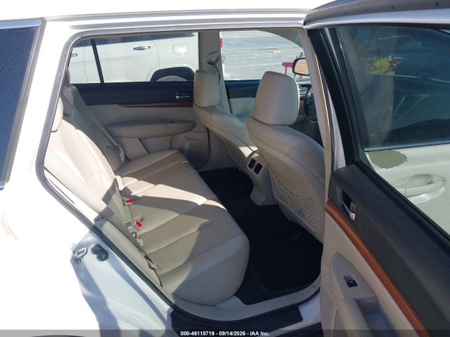 Продаж на аукціоні авто 2014 Subaru Outback 2.5i Limited, vin: 4S4BRCKC5E3215608, номер лоту: 46118719