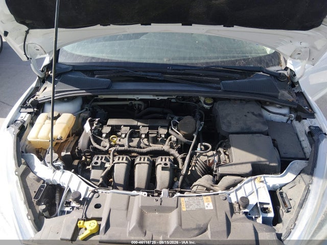 Ford FOCUS SE 2016 1FADP3K21GL213745 Image 10