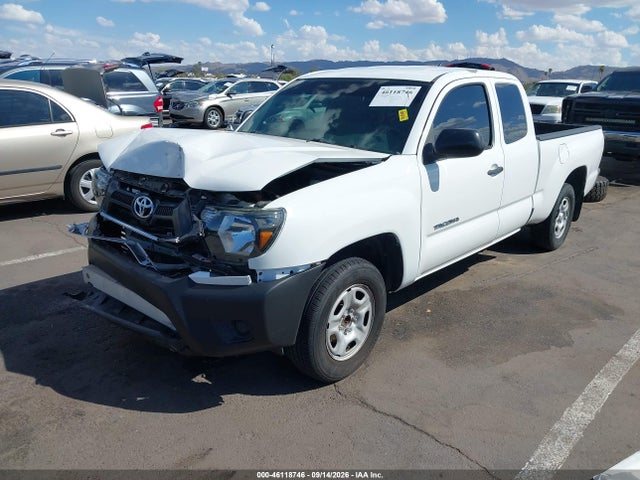 Toyota Tacoma 2014 5TFTX4CN2EX041705 Image 2