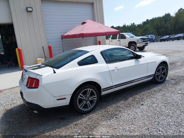 Продажа на аукционе авто 2012 Ford Mustang V6 Premium, vin: 1ZVBP8AM7C5210944, номер лота: 46118758