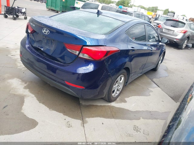 Hyundai ELANTRA SE 2015 5NPDH4AE7FH638981 Image 4