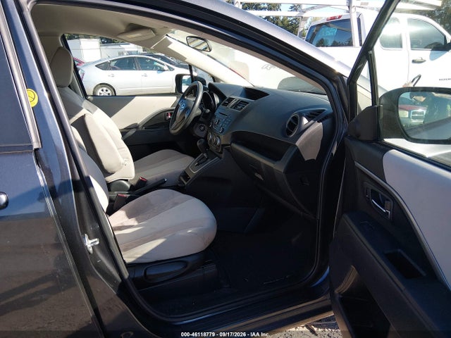 Mazda Mazda5 Sport 2015 JM1CW2BLXF0190137 Image 5