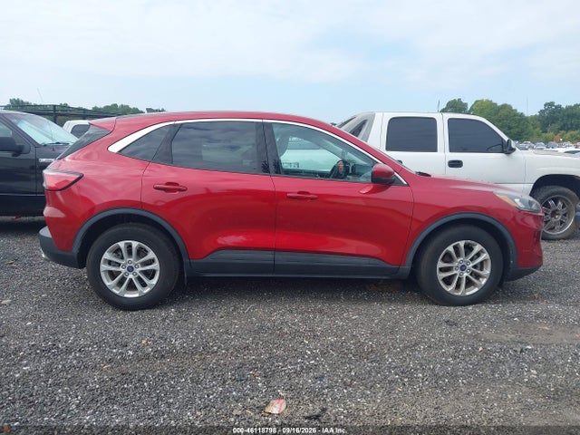 Продажа на аукционе авто 2021 Ford Escape Se, vin: 1FMCU0G60MUA09996, номер лота: 46118798