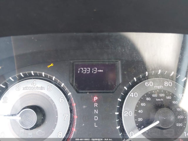 46118802 :رقم المزاد ، 5FNRL5H24CB097744 vin ، 2012 Honda Odyssey Lx مزاد بيع