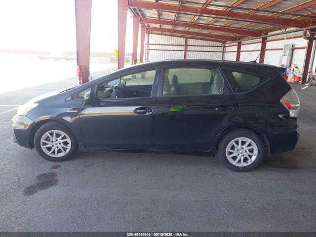 46118804 :رقم المزاد ، JTDZN3EU2D3289392 vin ، 2013 Toyota Prius V Three مزاد بيع