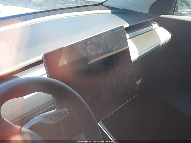 46118880 :رقم المزاد ، 5YJYGDEE0LF026033 vin ، 2020 Tesla Model Y Long Range Dual Motor All-wheel Drive مزاد بيع