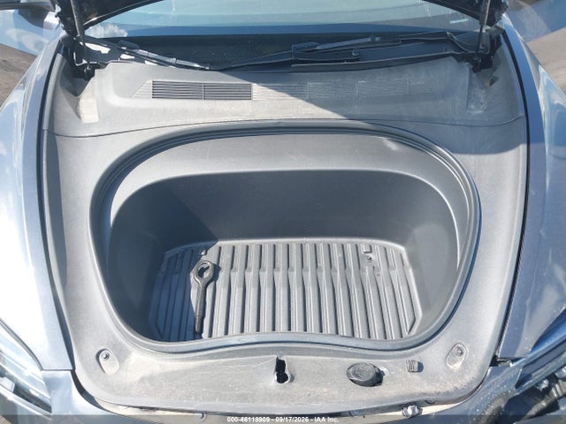 Продажа на аукционе авто 2025 Tesla Model 3 Long Range All-wheel Drive, vin: 5YJ3E1EBXSF950000, номер лота: 46118909