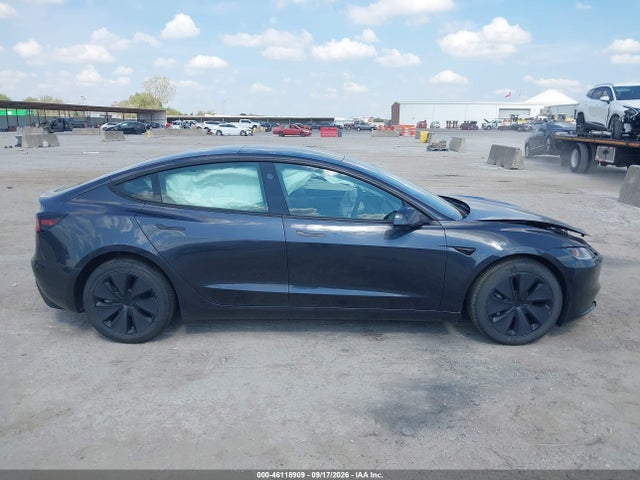 Продажа на аукционе авто 2025 Tesla Model 3 Long Range All-wheel Drive, vin: 5YJ3E1EBXSF950000, номер лота: 46118909