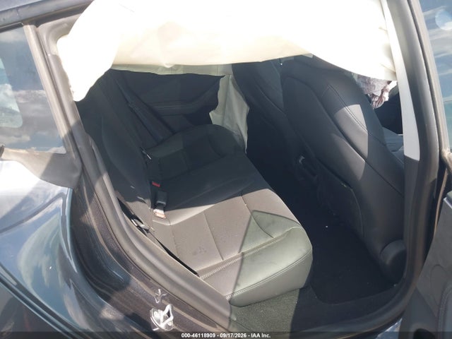 Продажа на аукционе авто 2025 Tesla Model 3 Long Range All-wheel Drive, vin: 5YJ3E1EBXSF950000, номер лота: 46118909