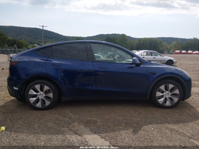 46118919 :رقم المزاد ، 5YJYGDEE4MF071316 vin ، 2021 Tesla Model Y Long Range Dual Motor All-wheel Drive مزاد بيع