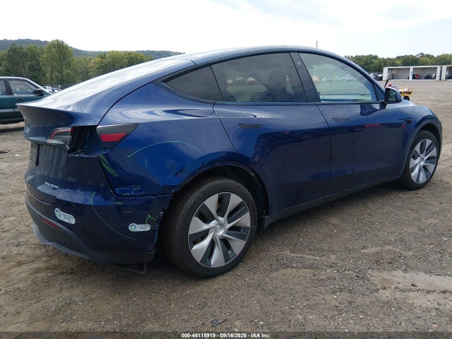 46118919 :رقم المزاد ، 5YJYGDEE4MF071316 vin ، 2021 Tesla Model Y Long Range Dual Motor All-wheel Drive مزاد بيع