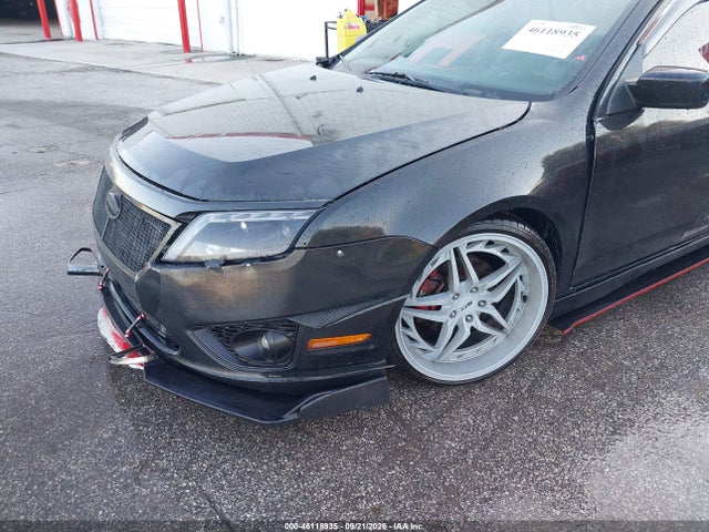 46118935 :رقم المزاد ، 3FAHP0KC6BR137538 vin ، 2011 Ford Fusion Sport مزاد بيع