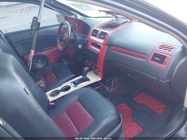 46118935 :رقم المزاد ، 3FAHP0KC6BR137538 vin ، 2011 Ford Fusion Sport مزاد بيع