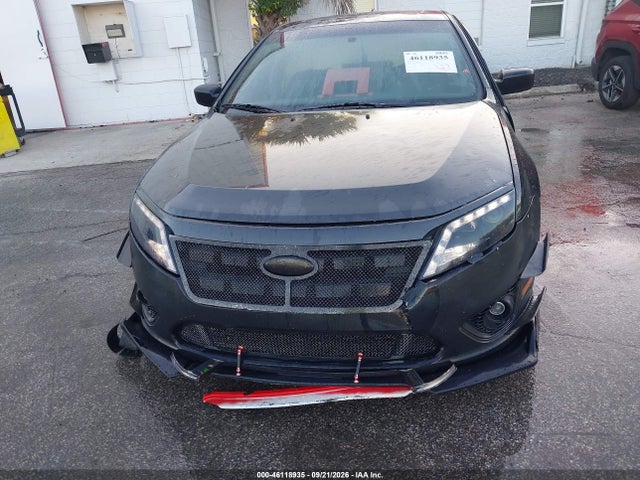 46118935 :رقم المزاد ، 3FAHP0KC6BR137538 vin ، 2011 Ford Fusion Sport مزاد بيع
