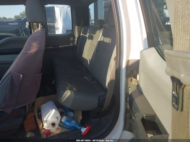 46119025 :رقم المزاد ، 1FD8X3G67HEE08287 vin ، 2017 Ford F-350 Chassis Xl مزاد بيع