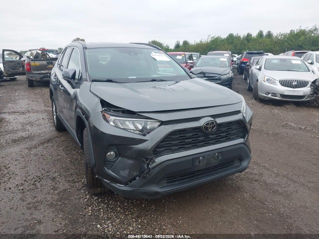 46119043 :رقم المزاد ، 2T3P1RFV7MC186254 vin ، 2021 Toyota Rav4 Xle مزاد بيع