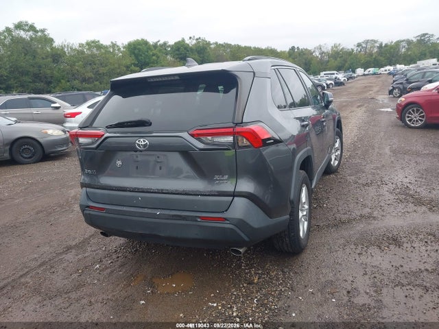 46119043 :رقم المزاد ، 2T3P1RFV7MC186254 vin ، 2021 Toyota Rav4 Xle مزاد بيع