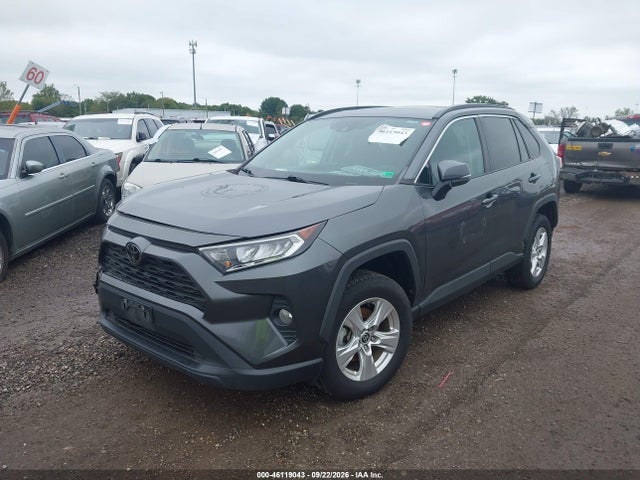 46119043 :رقم المزاد ، 2T3P1RFV7MC186254 vin ، 2021 Toyota Rav4 Xle مزاد بيع