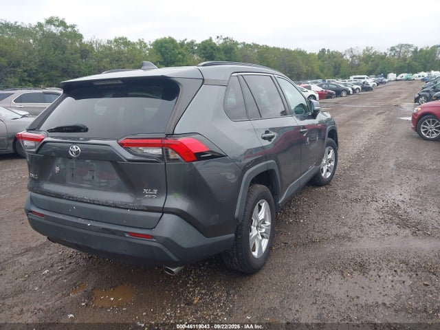 46119043 :رقم المزاد ، 2T3P1RFV7MC186254 vin ، 2021 Toyota Rav4 Xle مزاد بيع
