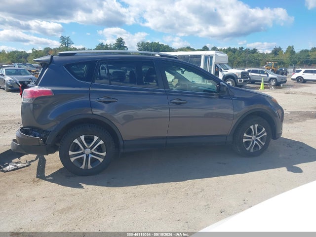 2017 Toyota Rav4 Le მანქანა იყიდება აუქციონზე, vin: JTMBFREV0HJ703359, აუქციონის ნომერი: 46119054