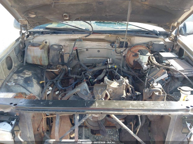 Продаж на аукціоні авто 1998 Chevrolet C1500 Fleetside, vin: 2GCEC19R5W1166015, номер лоту: 46119089