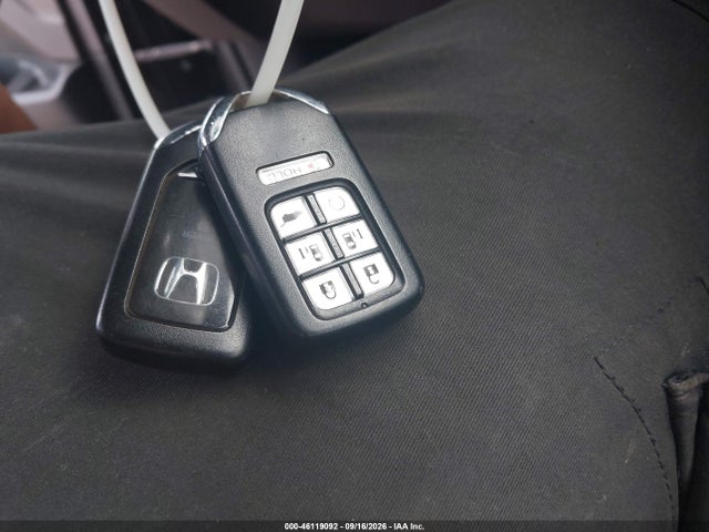 2019 Honda Odyssey Elite მანქანა იყიდება აუქციონზე, vin: 5FNRL6H93KB004858, აუქციონის ნომერი: 46119092