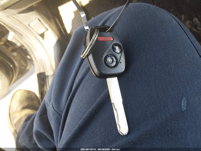 2010 Honda Fit Sport მანქანა იყიდება აუქციონზე, vin: JHMGE8H40AC007681, აუქციონის ნომერი: 46119114