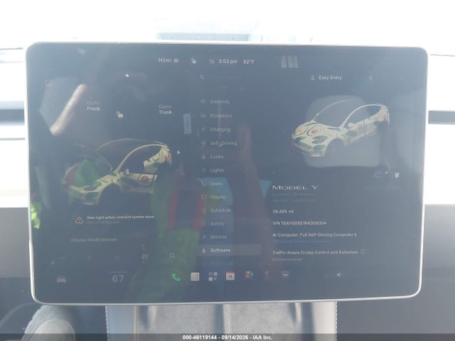 Продаж на аукціоні авто 2024 Tesla Model Y Long Range Dual Motor All-wheel Drive, vin: 7SAYGDEE1RA308304, номер лоту: 46119144