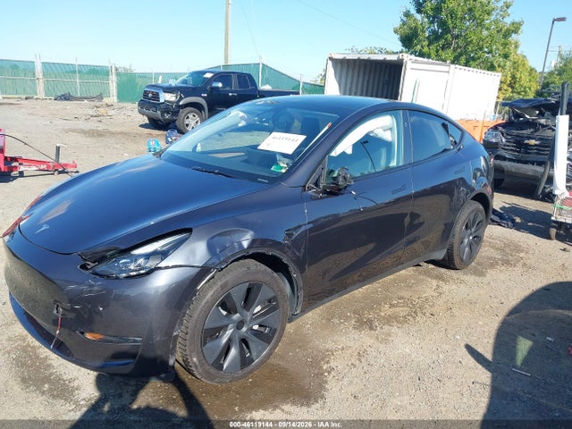 Продаж на аукціоні авто 2024 Tesla Model Y Long Range Dual Motor All-wheel Drive, vin: 7SAYGDEE1RA308304, номер лоту: 46119144