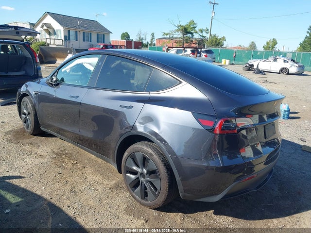 Продаж на аукціоні авто 2024 Tesla Model Y Long Range Dual Motor All-wheel Drive, vin: 7SAYGDEE1RA308304, номер лоту: 46119144