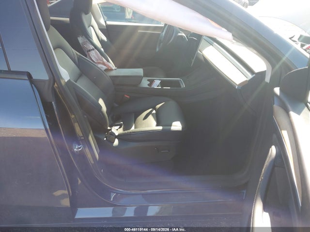Продаж на аукціоні авто 2024 Tesla Model Y Long Range Dual Motor All-wheel Drive, vin: 7SAYGDEE1RA308304, номер лоту: 46119144