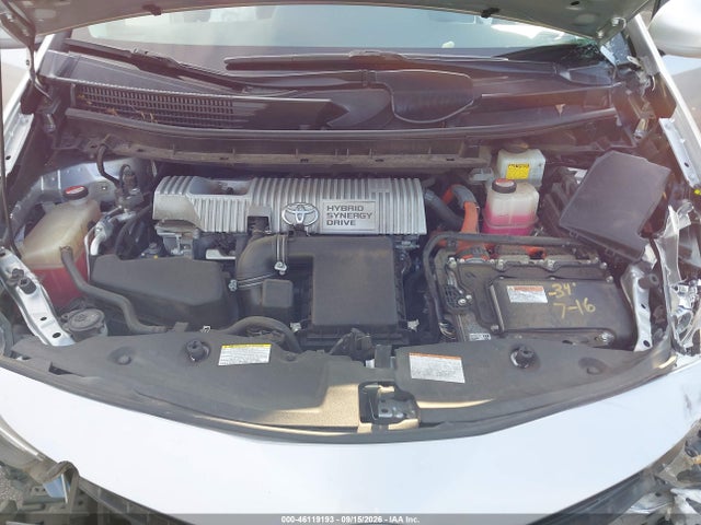 46119193 :رقم المزاد ، JTDZN3EU8HJ055811 vin ، 2017 Toyota Prius V Three مزاد بيع