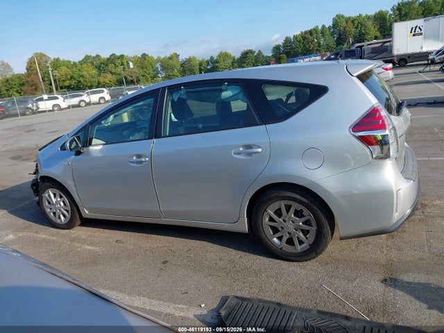46119193 :رقم المزاد ، JTDZN3EU8HJ055811 vin ، 2017 Toyota Prius V Three مزاد بيع