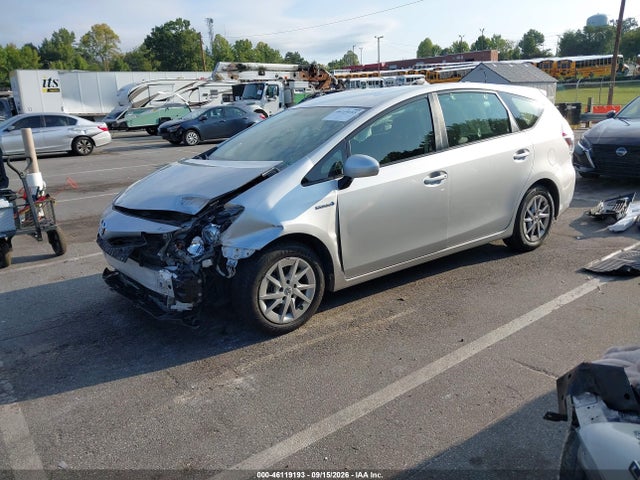 46119193 :رقم المزاد ، JTDZN3EU8HJ055811 vin ، 2017 Toyota Prius V Three مزاد بيع