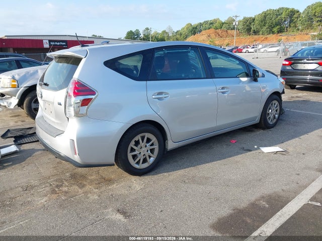 46119193 :رقم المزاد ، JTDZN3EU8HJ055811 vin ، 2017 Toyota Prius V Three مزاد بيع
