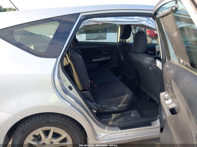 46119193 :رقم المزاد ، JTDZN3EU8HJ055811 vin ، 2017 Toyota Prius V Three مزاد بيع