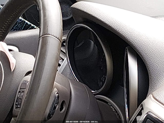 46119269 :رقم المزاد ، 1J4RR4GGXBC656998 vin ، 2011 Jeep Grand Cherokee Laredo مزاد بيع
