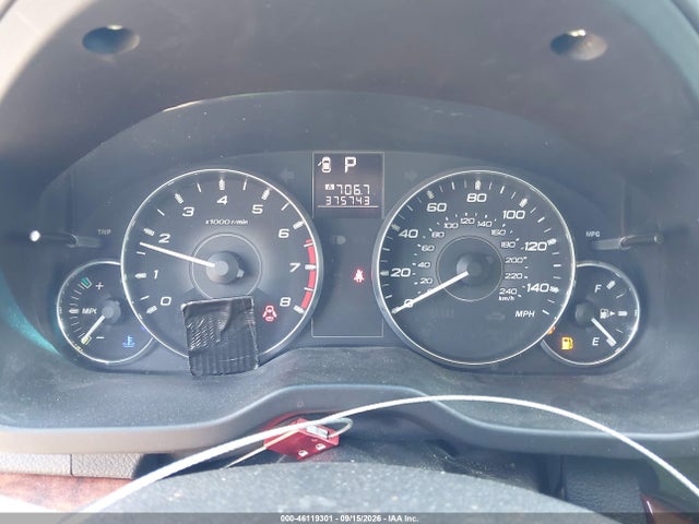 2011 Subaru Outback 2.5i Limited მანქანა იყიდება აუქციონზე, vin: 4S4BRBKC3B3358966, აუქციონის ნომერი: 46119301