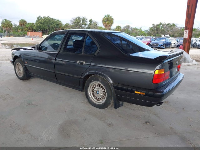 1994 Bmw 525 I მანქანა იყიდება აუქციონზე, vin: WBAHD5324RGB36721, აუქციონის ნომერი: 46119302