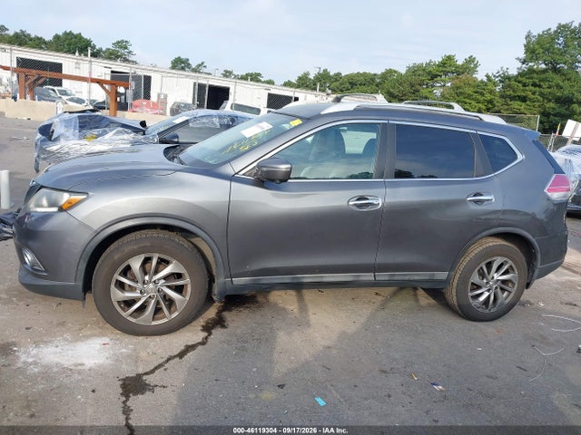 2015 Nissan Rogue Sl მანქანა იყიდება აუქციონზე, vin: 5N1AT2MV9FC815538, აუქციონის ნომერი: 46119304