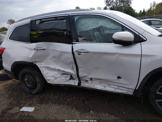 2022 Honda Pilot Awd Touring 8 Passenger მანქანა იყიდება აუქციონზე, vin: 5FNYF6H95NB016873, აუქციონის ნომერი: 46119337