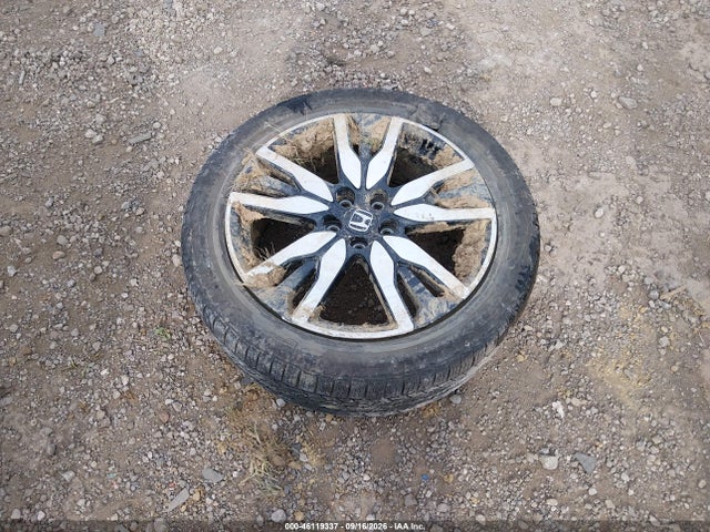 2022 Honda Pilot Awd Touring 8 Passenger მანქანა იყიდება აუქციონზე, vin: 5FNYF6H95NB016873, აუქციონის ნომერი: 46119337