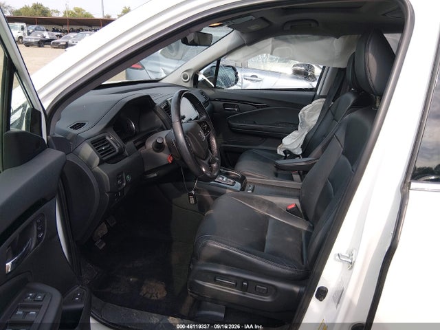 2022 Honda Pilot Awd Touring 8 Passenger მანქანა იყიდება აუქციონზე, vin: 5FNYF6H95NB016873, აუქციონის ნომერი: 46119337