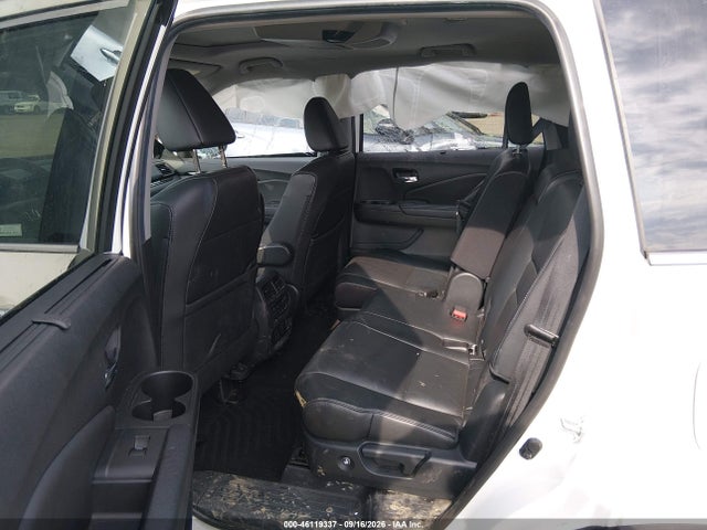 2022 Honda Pilot Awd Touring 8 Passenger მანქანა იყიდება აუქციონზე, vin: 5FNYF6H95NB016873, აუქციონის ნომერი: 46119337