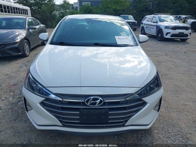 2020 Hyundai Elantra Se მანქანა იყიდება აუქციონზე, vin: 5NPD74LFXLH612797, აუქციონის ნომერი: 46119353