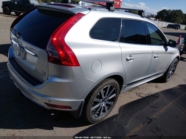 Volvo Xc60 T6 2015 YV4902RK9F2716347 Image 4