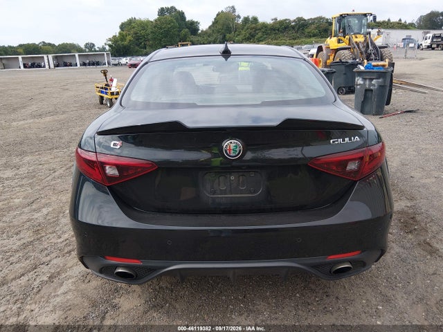 2019 Alfa Romeo Giulia Ti Sport Awd მანქანა იყიდება აუქციონზე, vin: ZARFANBN4K7608410, აუქციონის ნომერი: 46119382