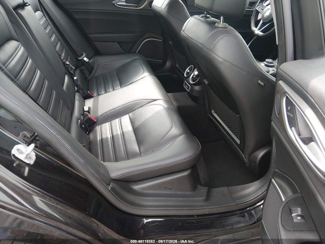 2019 Alfa Romeo Giulia Ti Sport Awd მანქანა იყიდება აუქციონზე, vin: ZARFANBN4K7608410, აუქციონის ნომერი: 46119382