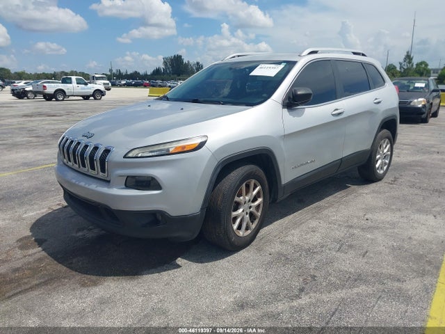 Продаж на аукціоні авто 2015 Jeep Cherokee Latitude, vin: 1C4PJLCB7FW627438, номер лоту: 46119397